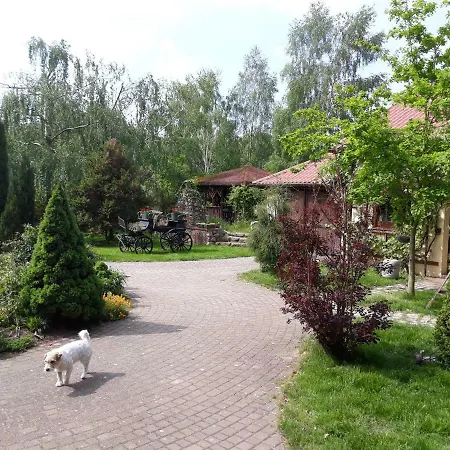 Dworska Zagroda Farm stay Korytowo